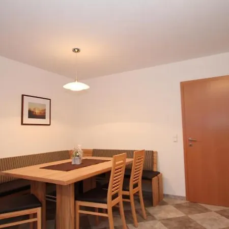 Dorferhaus * ケーニヒスライテン