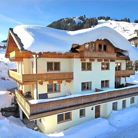 Dorferhaus * ケーニヒスライテン