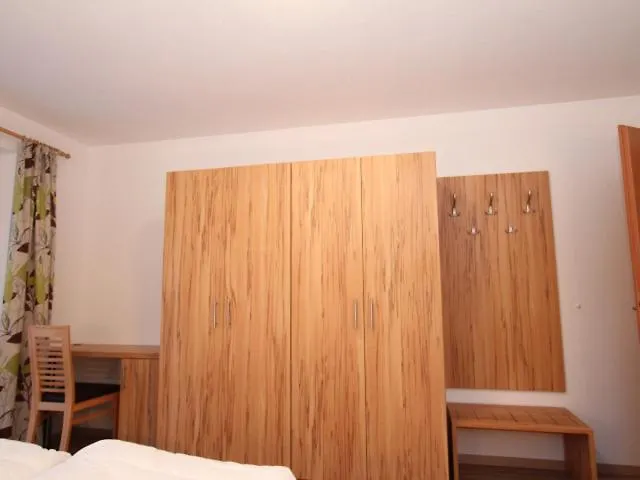 Dorferhaus Διαμέρισμα